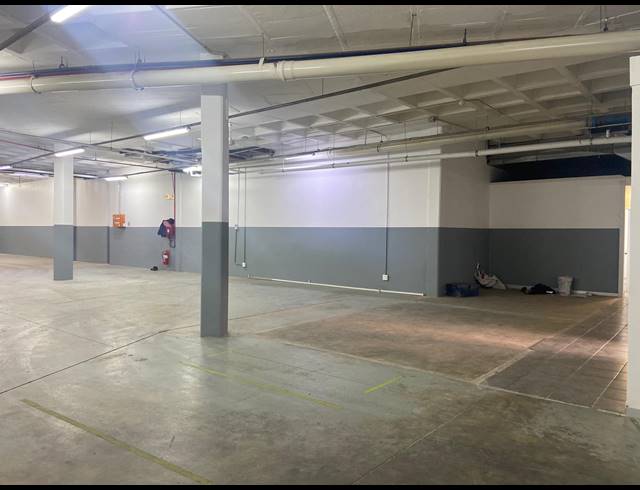 560M² WAREHOUSE TO LET IN RANDBURG CENTRAL
